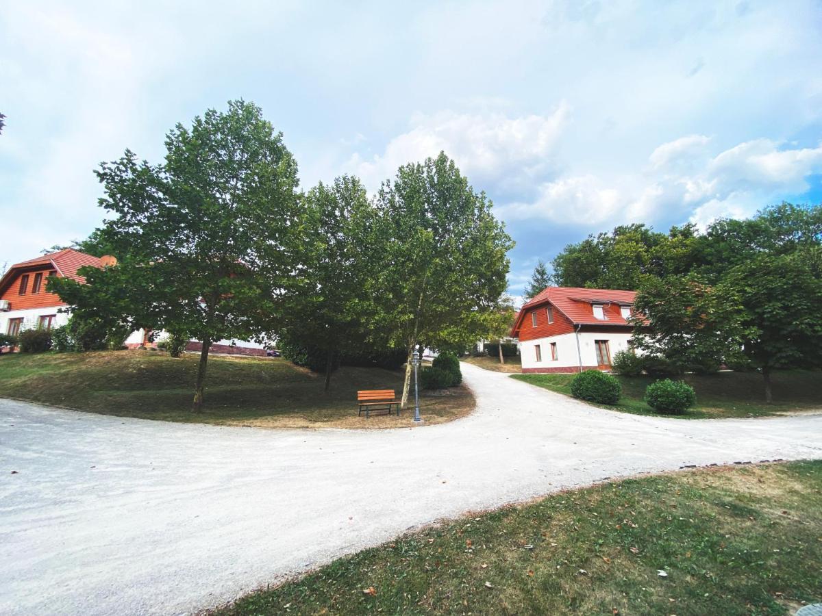 Thermal Valley Apartman - Batthyany Villapark Zalacsány Exteriör bild